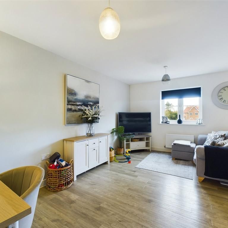 2 bedroom apartment to rent - Photo 1