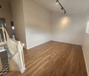 Location & Low Maintenace - Photo 1