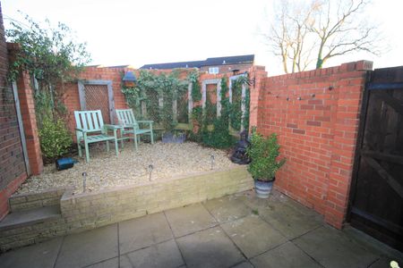 Slimbridge Close, Redditch - Photo 4