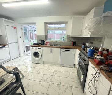 3 bedroom house to rent Borrowfield Road, Spondon, DE21 - Photo 4