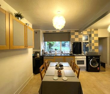 Hazel Road, Bell Green, Coventry - Photo 1