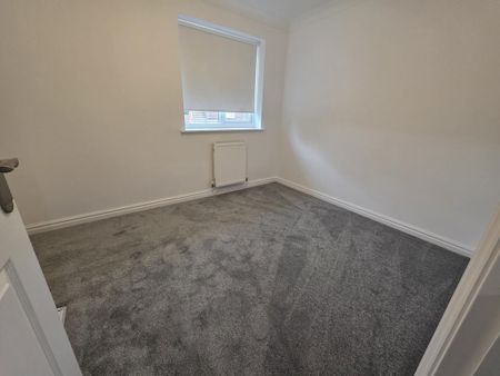 2 bedroom terraced house to rent - Photo 3