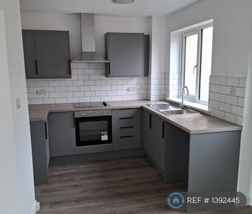 2 bedroom terraced house to rent - Photo 2