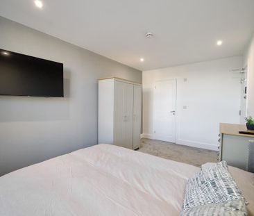 7 bedroom terraced house to rent - Photo 2