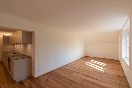 Moderne 2.5 Zimmer-Wohnung mit Altbaucharme - Photo 5