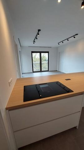 Appartement te huur - Foto 2