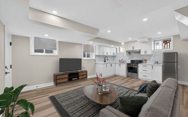 For Lease - 1378 Broderick Street, Innisfil, Ontario - Photo 1