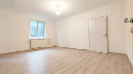 NEU - ! NETTES, RENOVIERTES 2-ZIMMER-MIETAPARTMENT IN S-BAHN- UND KLINIK-NORD-NÄHE ! - Foto 5