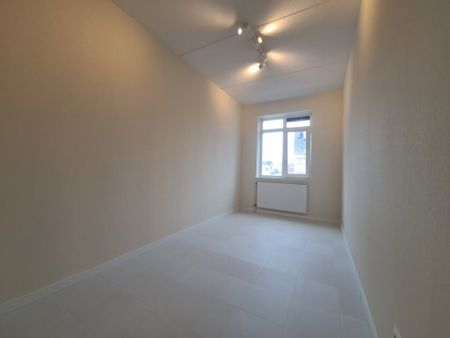 Te huur: Huis Aalscholver in Hendrik-Ido-Ambacht - Photo 2