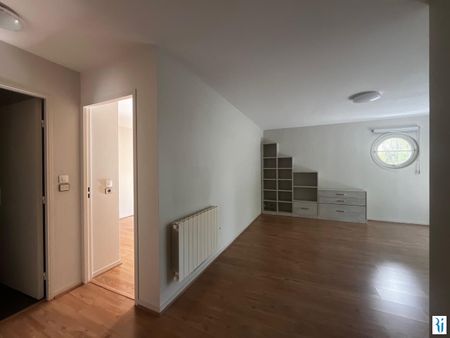 Location Appartement 2 pièces 47m² - Photo 3