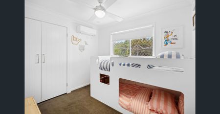 Stylish and Practical! Renovated Home Ready for Family Living! - Photo 4