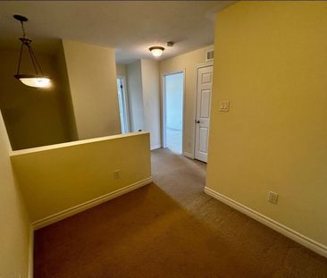 For Lease - 289 Titanium Private Unit# B, Orleans - Convent Glen an... - Photo 3