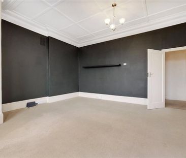 1 bedroom flat in Hampstead - Photo 1