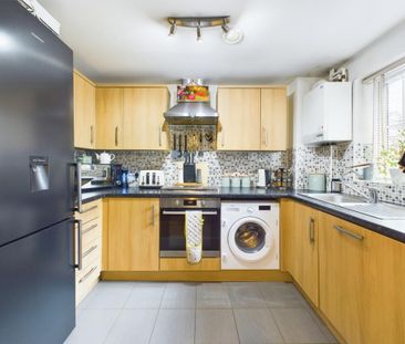 2 bedroom flat to rent - Photo 6