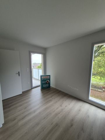 Location Appartement 2 pièces 41m² LINSELLES 59126 - Photo 2