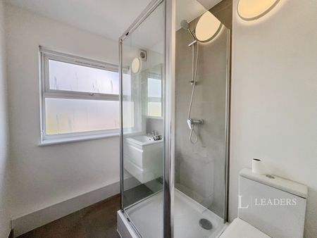 apartment to rent Buckingham Place, Brighton, East Sussex, BN1 - Photo 2