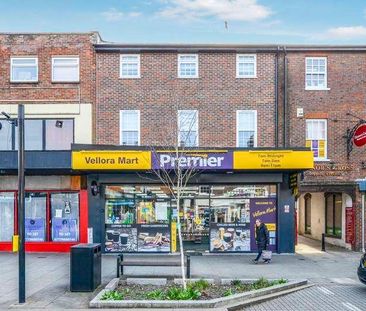 High Street North, Dunstable, Bedfordshire, LU6 - Photo 5