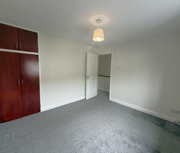 2 Kilbride Gardens, Antrim, BT41 1DS - Photo 2