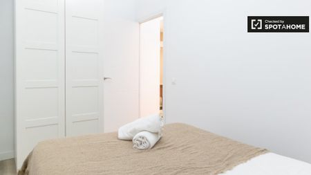 madrid, Community of Madrid 28012 - Photo 5