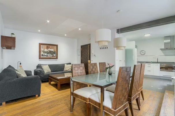 Calle de Santa Isabel, Madrid, Community of Madrid 28012 - Foto 1