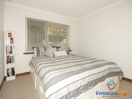 BRIGHT AND AIRY, HOME ON BIG BLOCK - Photo 5