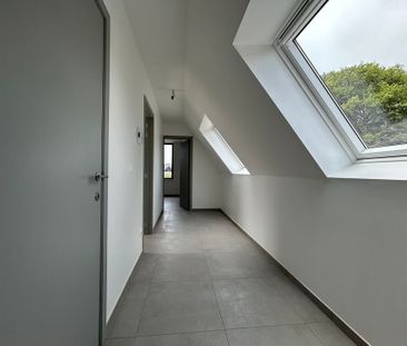 Bel-etagewoning te huur met 2 slaapkamers te Handzame - Photo 1