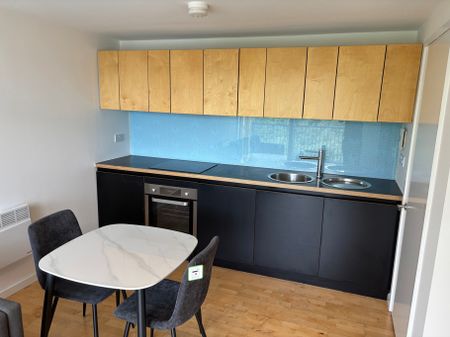 Saxton, The Avenue - Photo 5