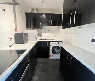 Nelson Road South, Great Yarmouth - Photo 2