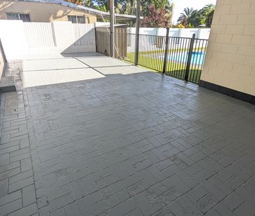 24 Fairweather Street, Bayview Heights QLD 4868 - House For Rent | ... - Photo 5