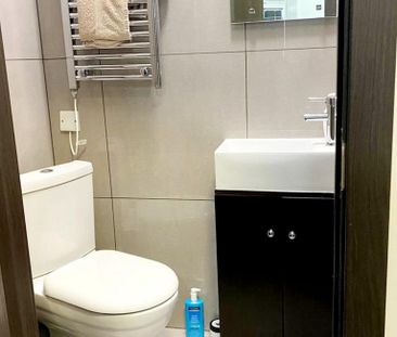 House share to rent - Photo 1