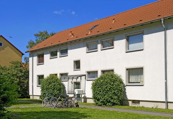 Wir renovieren für Sie! Schicke 3-Zimmer-Wohnung mit neuem Bad und Laminatboden in Ahlen - Foto 1