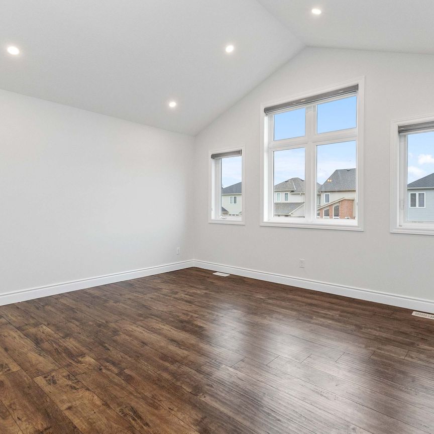 For Lease - 1707 Aukett Drive, London North, Ontario - Photo 1