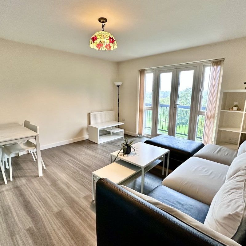 William Morris Close - Photo 1