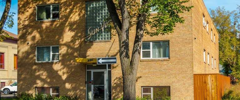 Sun Vue Apartments | 581 Sherbrook Street, Winnipeg - Photo 1