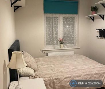 1 bedroom in a house share to rent - Photo 6