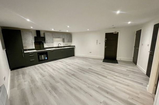 George Street, HULL - Photo 1