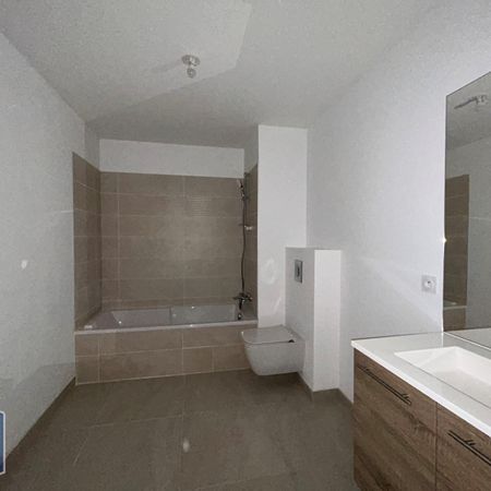 Location Appartement 2 pièces 46m² ANNECY 74000 - Photo 3