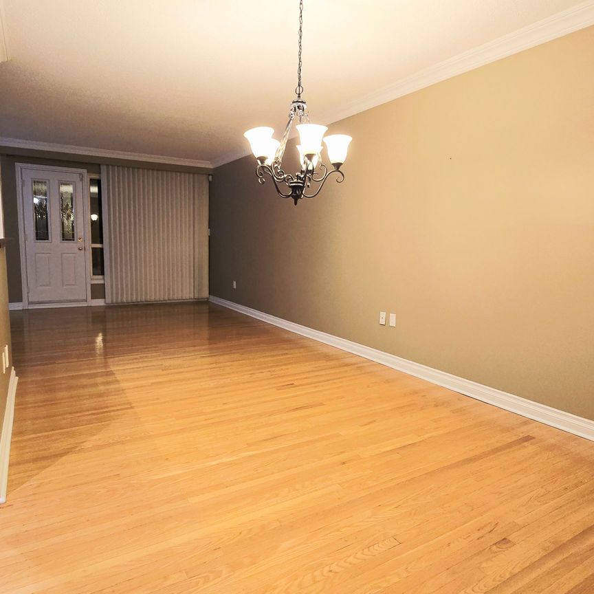 For Lease - 3161 Rymal Road Unit# (Main/Upper Level), Mississauga, Ontario - Photo 1