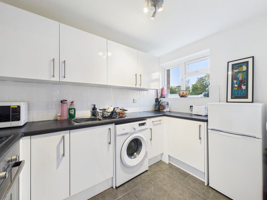 11 Oaklands Road, Bromley, BR1, London - Photo 1