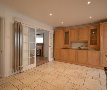 3 bedroom detached house to rent - Photo 6