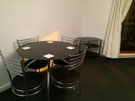 3 Bed Flat, Lymburn Street, G3 - Photo 3