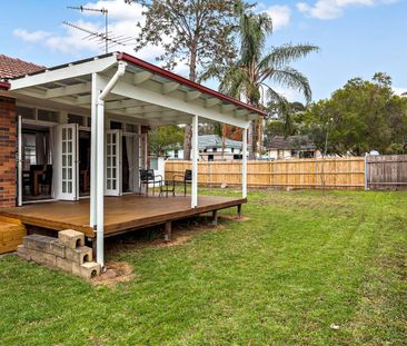 CHARMING 2 BEDROOM HOME - Photo 5