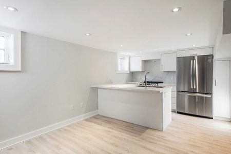 For Lease - 187 Brooke Avenue Unit# Basement, Toronto, Ontario - Photo 4