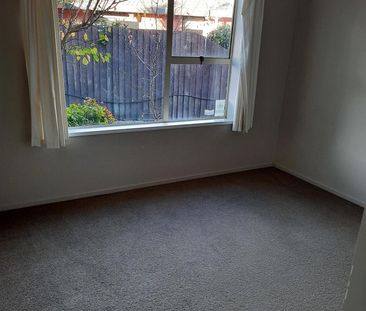 48 Karnak Crescent, Russley - Photo 1