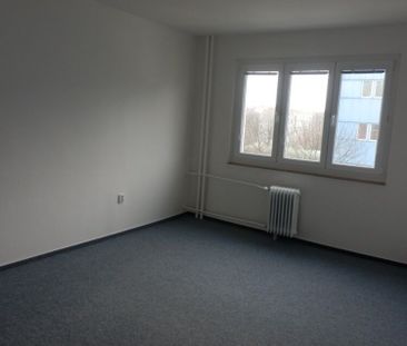 Pronájem zrekonstruovaného bytu 2+1 (52 - Photo 1