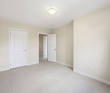 For Lease - 90 SKY HARBOUR Drive, Brampton, Ontario - Photo 3