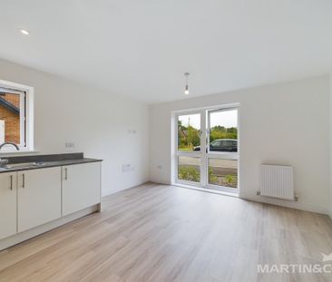 1 bedroom ground floor flat to rent - Photo 4