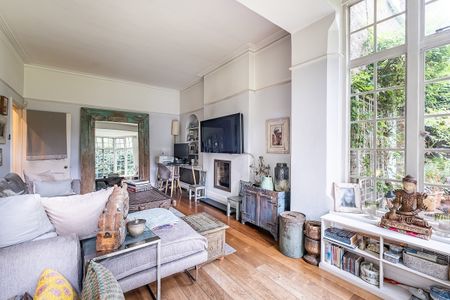 3 bedroom flat to rent - Photo 2