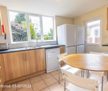 8 Ambleside Avenue - Photo 5