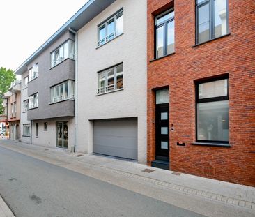 Recent en energiezuinig appartement met twee slaapkamers in centrum... - Photo 3